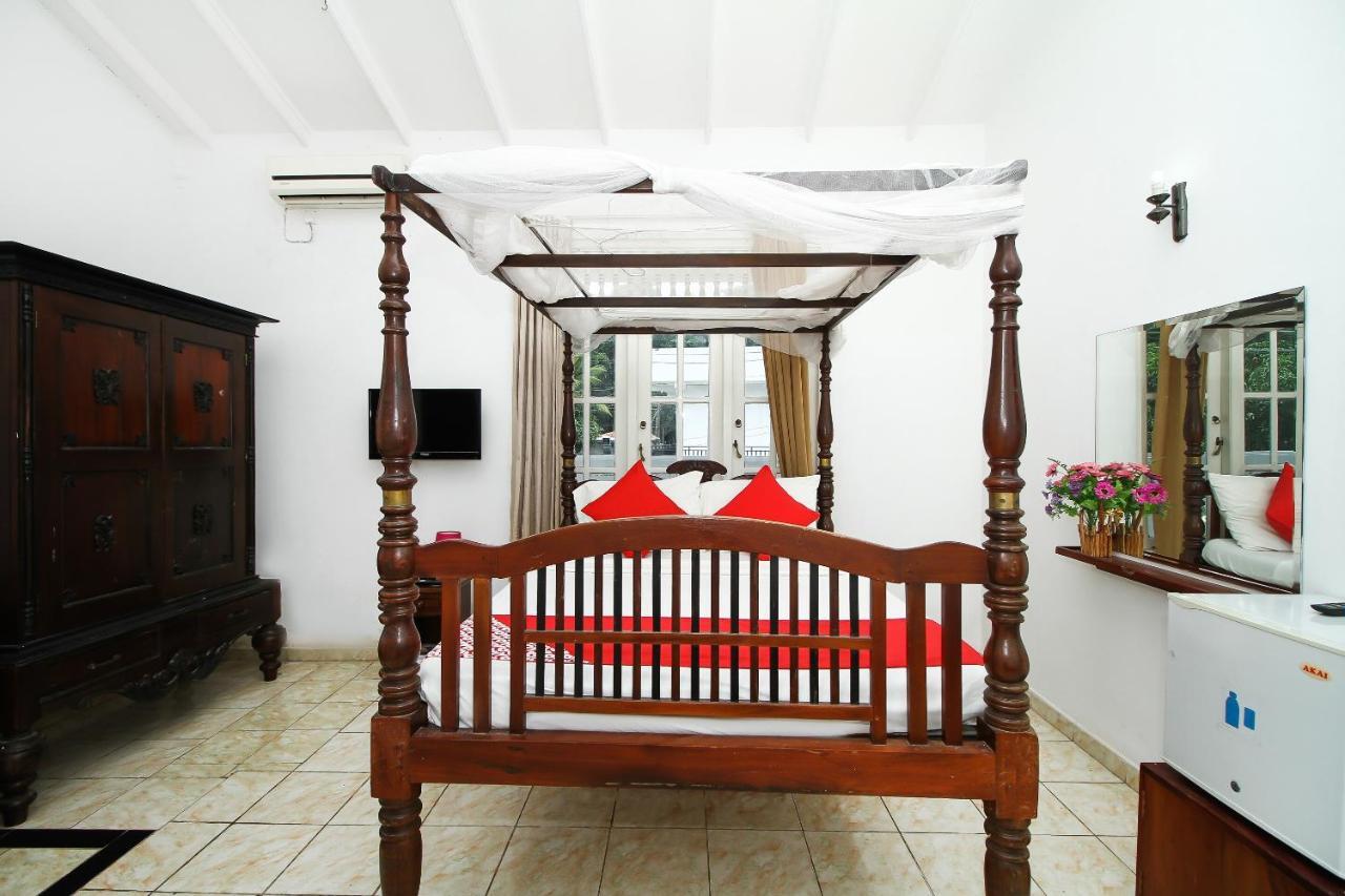 Hotel Empryean Katunayaka Quarto foto